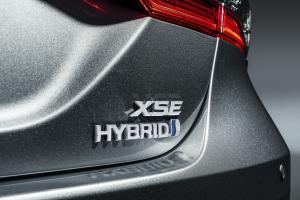Toyota Camry Hybrid XSE 2020 года  (NA)